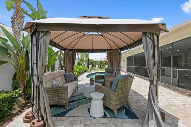 7016 PELICAN ISLAND DRIVE, Tampa, FL 33634