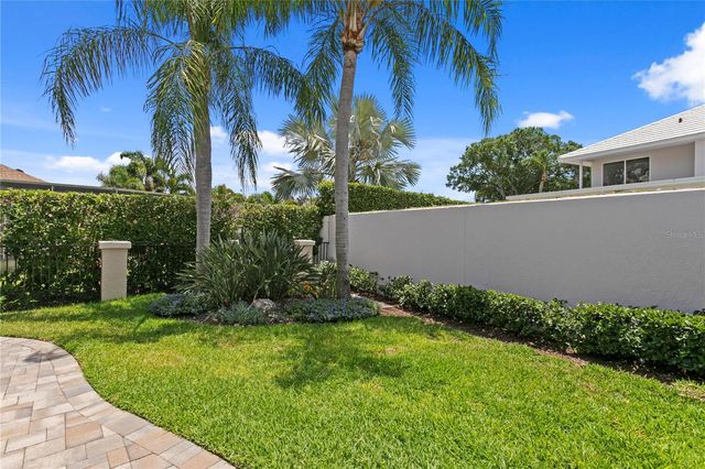 7016 PELICAN ISLAND DRIVE, Tampa, FL 33634