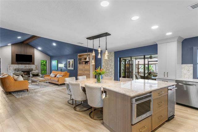7016 PELICAN ISLAND DRIVE, Tampa, FL 33634