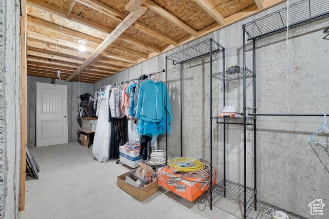 3670 GUNDERSEN CIR, Erda, UT 84029