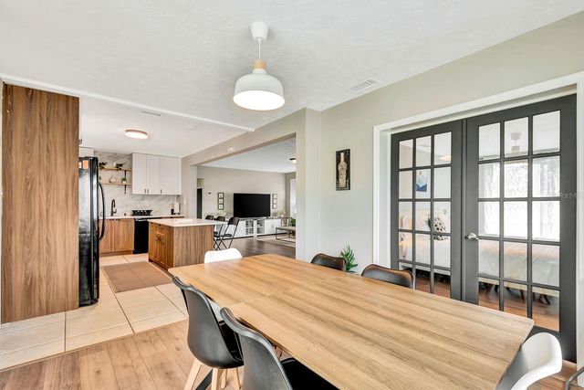 2127 LEE LANE, Sarasota, FL 34231