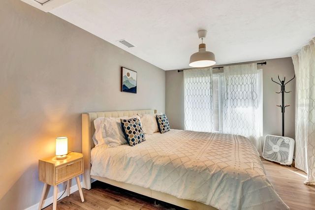 2127 LEE LANE, Sarasota, FL 34231