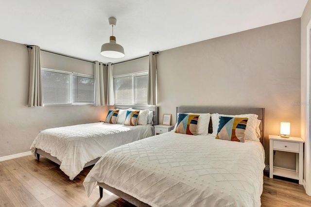 2127 LEE LANE, Sarasota, FL 34231