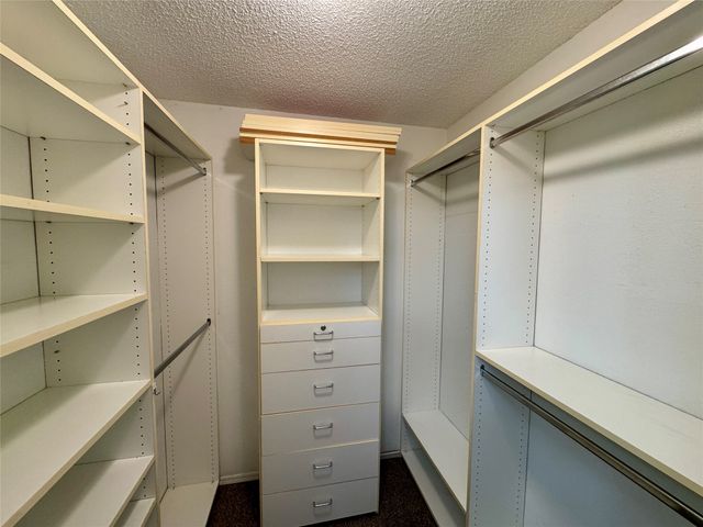 979 Mauve Drive, Lewisville, TX 75067