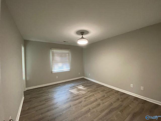 1031 Sharpsburg Drive, Huntsville, AL 35803