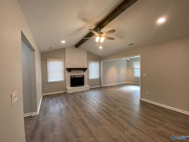 1031 Sharpsburg Drive, Huntsville, AL 35803