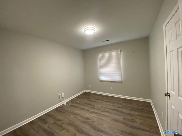 1031 Sharpsburg Drive, Huntsville, AL 35803