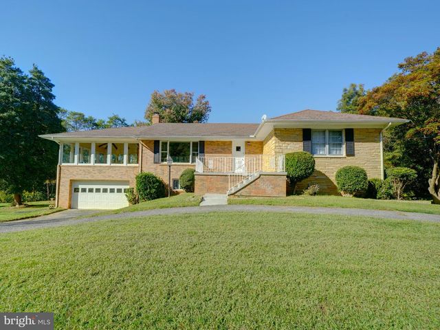 701 ROSIER RD, Fort Washington, MD 20744