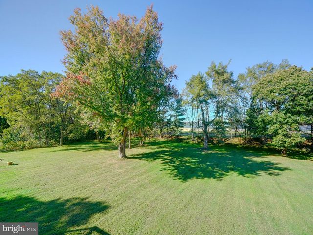 701 ROSIER RD, Fort Washington, MD 20744