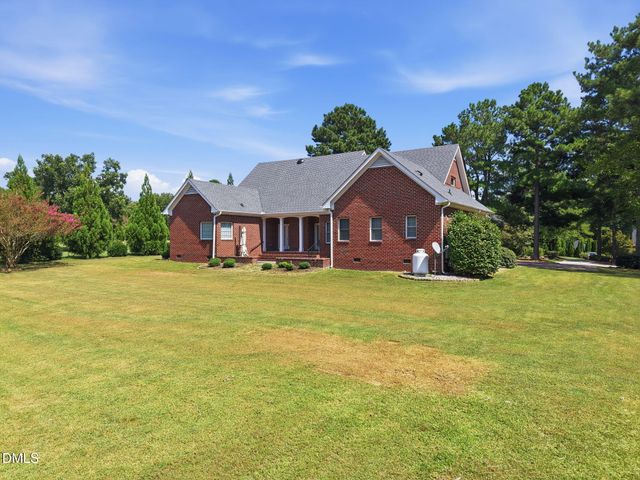 10728 Staghound Trail, Zebulon, NC 27597