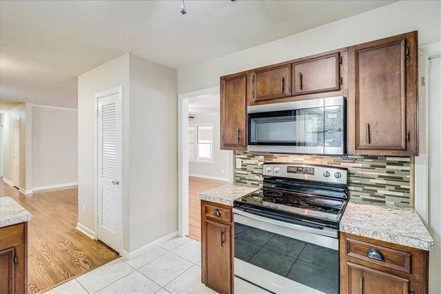 517 Mcclendon St, Corpus Christi, TX 78404