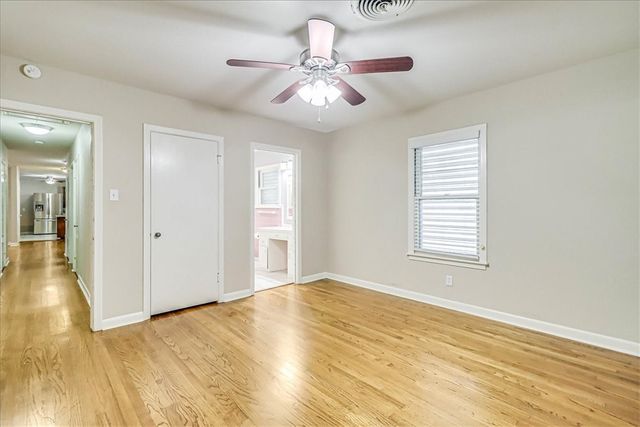 517 Mcclendon St, Corpus Christi, TX 78404