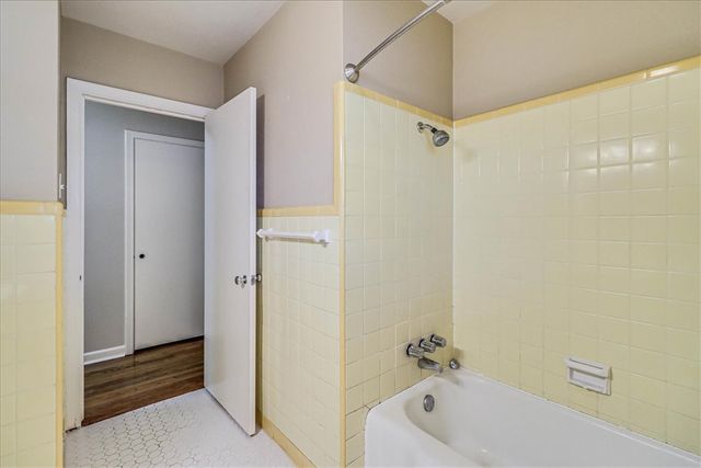 517 Mcclendon St, Corpus Christi, TX 78404