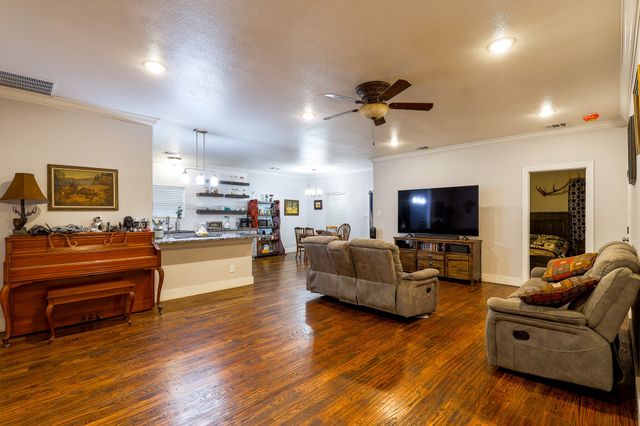 1912 Belzise Terrace, Fort Worth, TX 76104