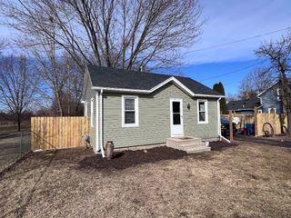 5131 E Carpenter Road, Genesee Twp, MI 48506