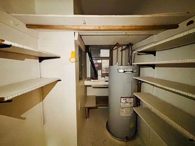 9700 Bianco Terrace 2D, Des Plaines, IL 60016