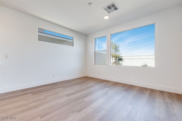 10348 Peako Hills Avenue, Las Vegas, NV 89166