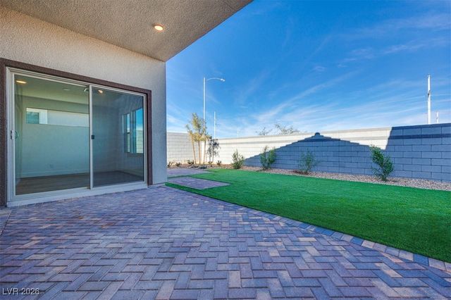 10348 Peako Hills Avenue, Las Vegas, NV 89166