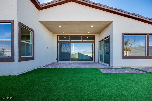 10348 Peako Hills Avenue, Las Vegas, NV 89166