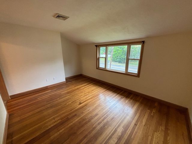 588 Walpole St. 2nd fl, Norwood, MA 02062