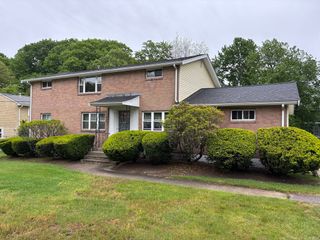 588 Walpole St. 2nd fl, Norwood, MA 02062