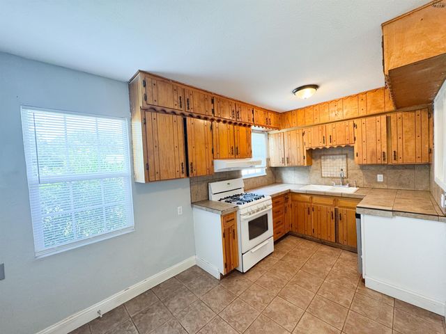 1403 E CORTEZ DRIVE, Wichita Falls, TX 76306