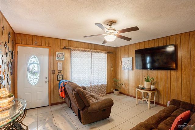 425 S Reynolds Street, Rio Hondo, TX 78583