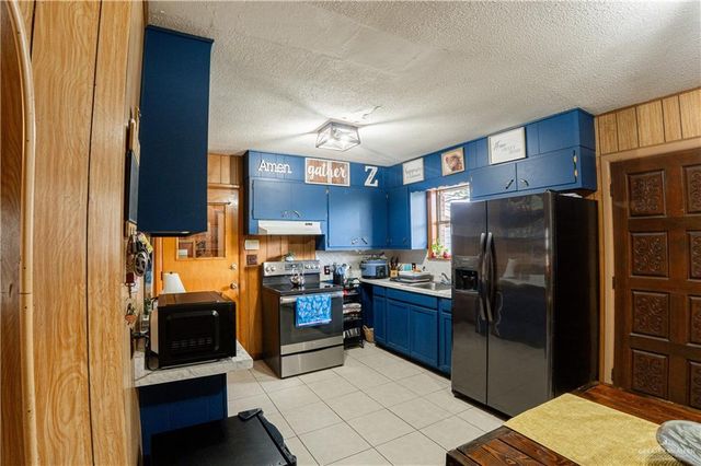 425 S Reynolds Street, Rio Hondo, TX 78583