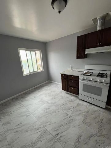 3739 Teak Street, San Diego, CA 92113