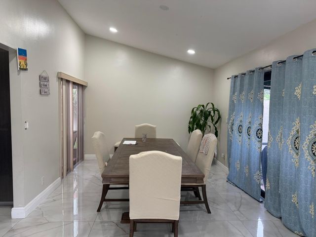 6420 Via Tierra, Boca Raton, FL 33433