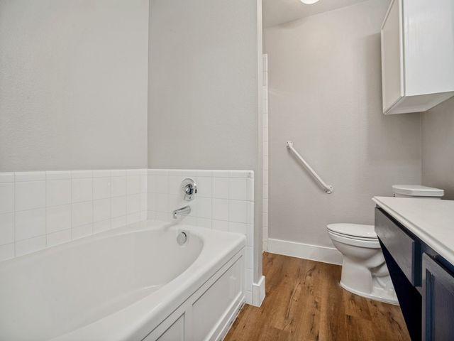 252 Pine Crest Drive, Justin, TX 76247