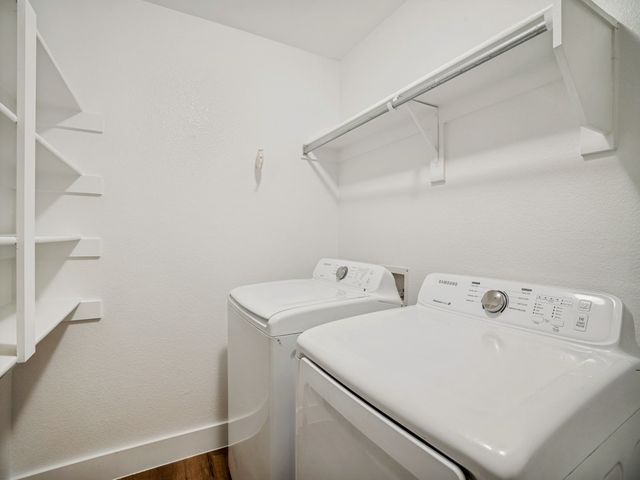 252 Pine Crest Drive, Justin, TX 76247