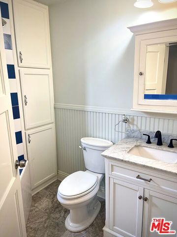 3017 Urban Avenue, Santa Monica, CA 90404