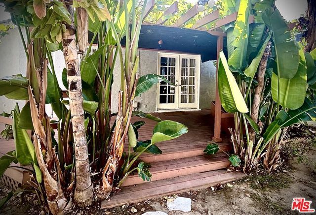 3017 Urban Avenue, Santa Monica, CA 90404