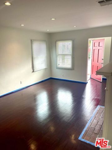 3017 Urban Avenue, Santa Monica, CA 90404