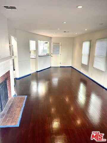 3017 Urban Avenue, Santa Monica, CA 90404
