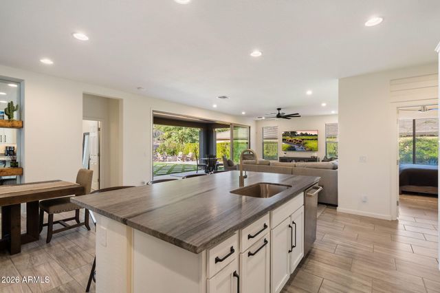 4638 CACTUS WREN Road, Wickenburg, AZ 85390