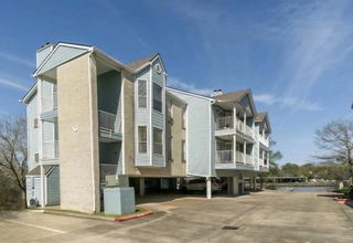 18617 Egret Bay Boulevard 1002, Houston, TX 77058