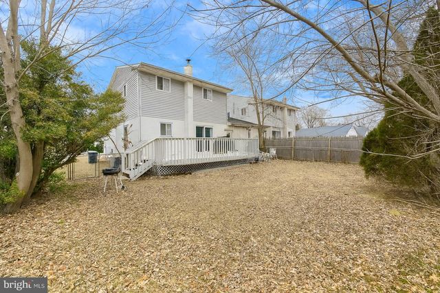 742 W BIRCHTREE LN, Claymont, DE 19703