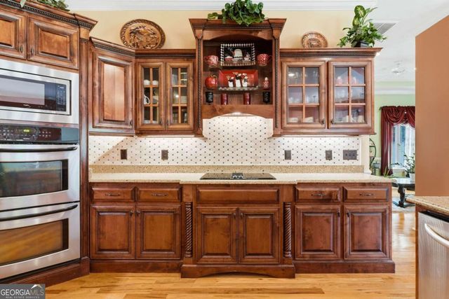 304 Deer Creek Drive, Forsyth, GA 31029