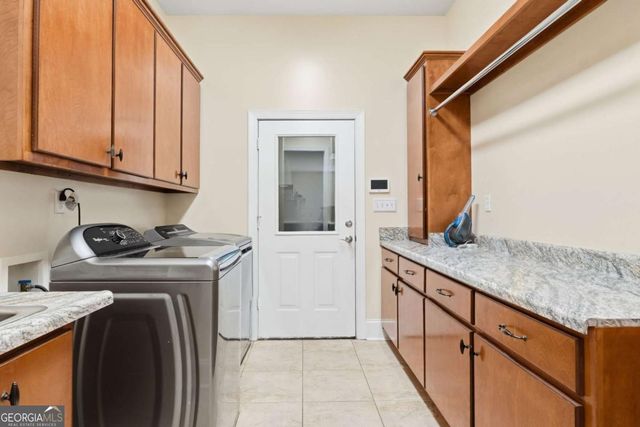 304 Deer Creek Drive, Forsyth, GA 31029