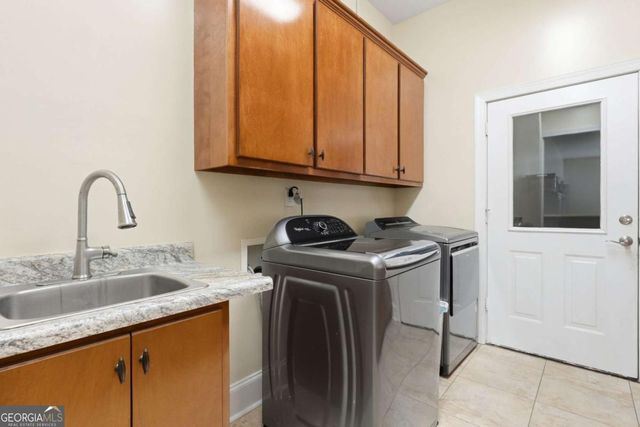 304 Deer Creek Drive, Forsyth, GA 31029