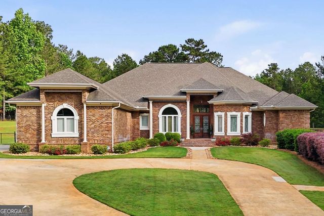 304 Deer Creek Drive, Forsyth, GA 31029