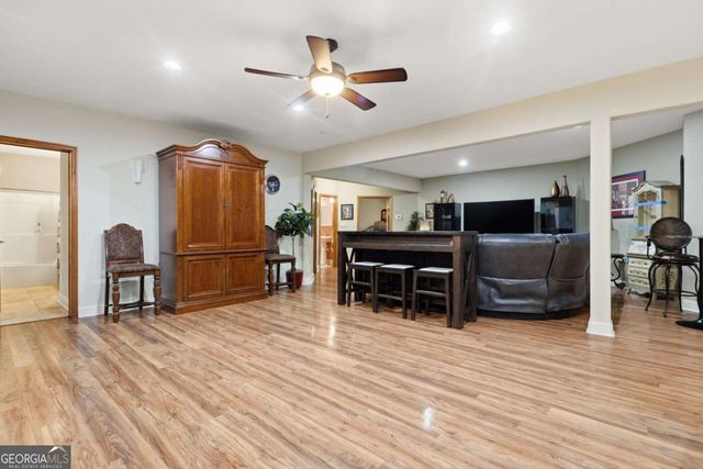 304 Deer Creek Drive, Forsyth, GA 31029