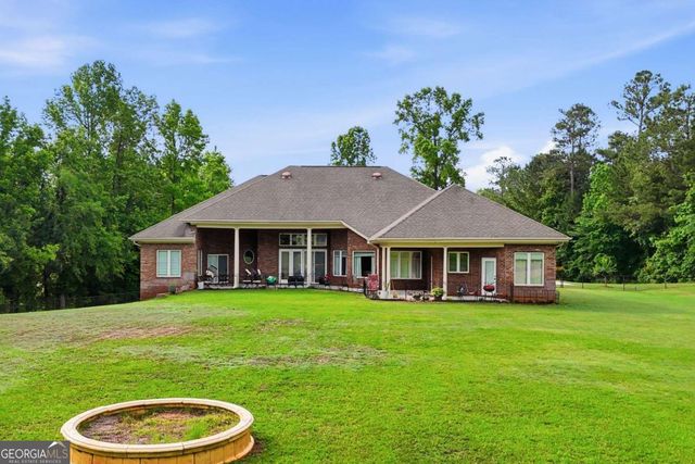 304 Deer Creek Drive, Forsyth, GA 31029