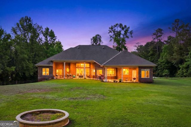 304 Deer Creek Drive, Forsyth, GA 31029