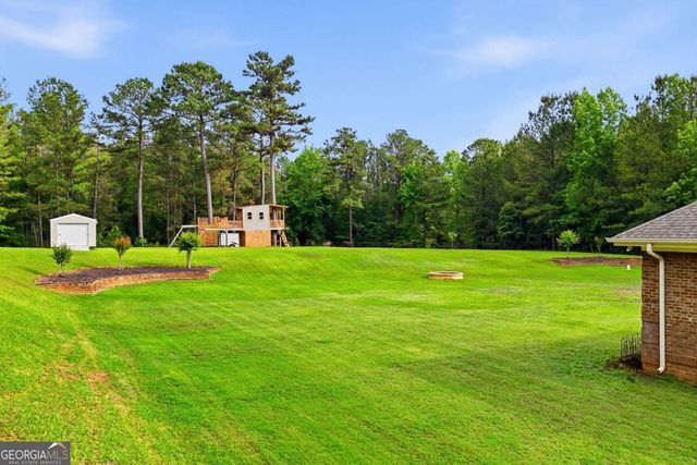 304 Deer Creek Drive, Forsyth, GA 31029