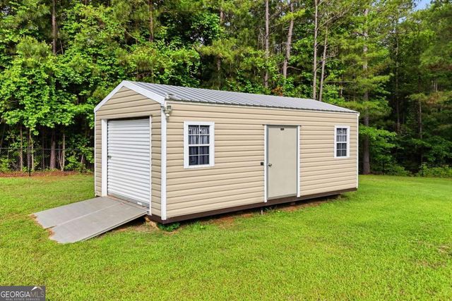 304 Deer Creek Drive, Forsyth, GA 31029