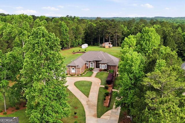 304 Deer Creek Drive, Forsyth, GA 31029