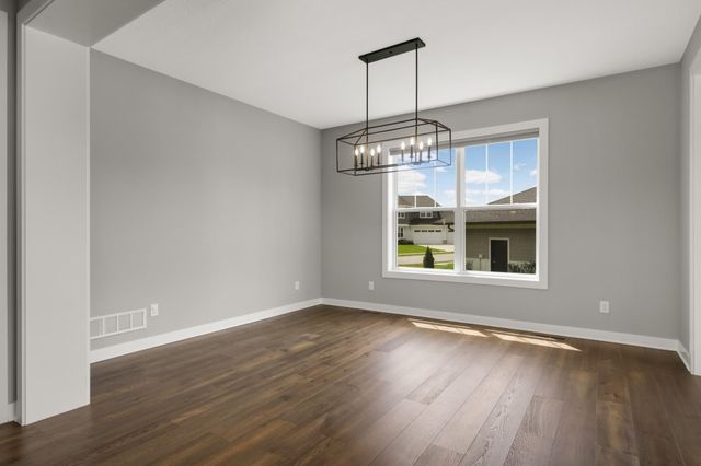5085 Zircon Lane N, Plymouth, MN 55446